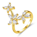 Diamant ring med gylden blomst