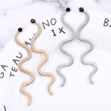 Punk øreringe med gylden slange