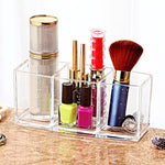 Makeup børster organizer på badeværelset