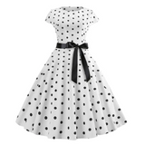 Prikket pin up kjole