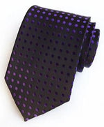 Sort slips med lilla prikker