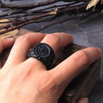 Sort Vegvisir ring