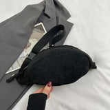 Trendy fløjlsbæltetaske
