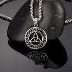 Triquetra vedhæng stål